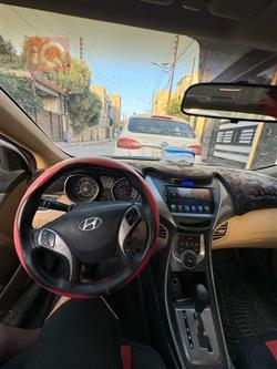 هیۆندای ئەلەنترا